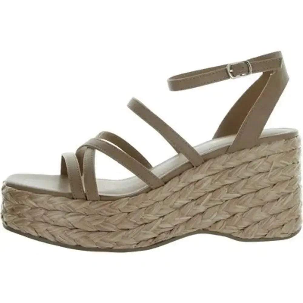 NWOB! Sun + Stone Finnickk Womens Faux Leather Strappy Wedge Sandals